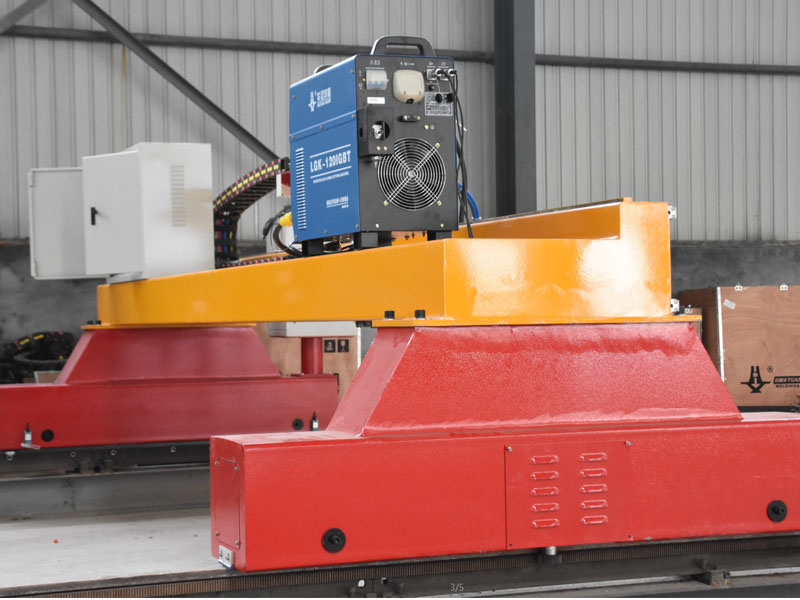 龍門式數控切割機廠家告訴你切割工具到底影響不影響切割