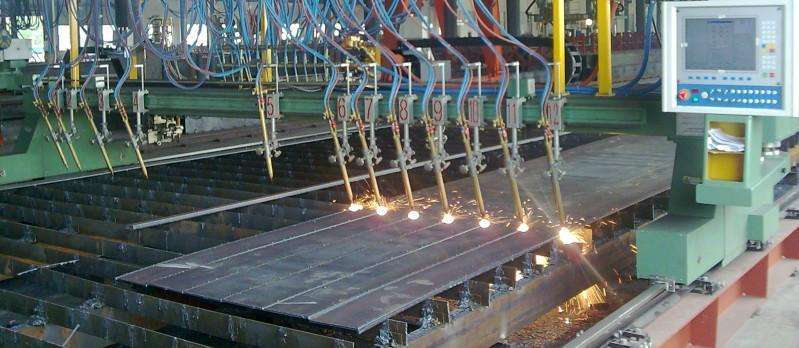 數(shù)控火焰切割機 數(shù)控火焰切割機