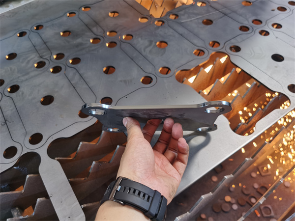 冷軋鋼板激光切割機